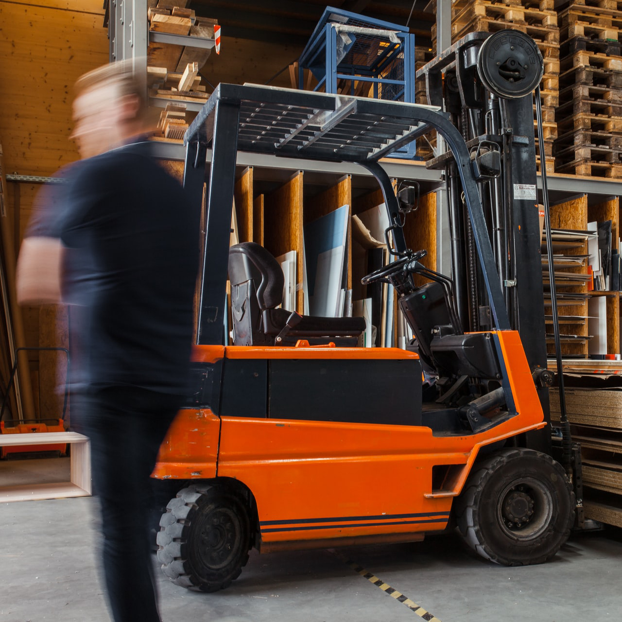 Warehousing & Logistics 